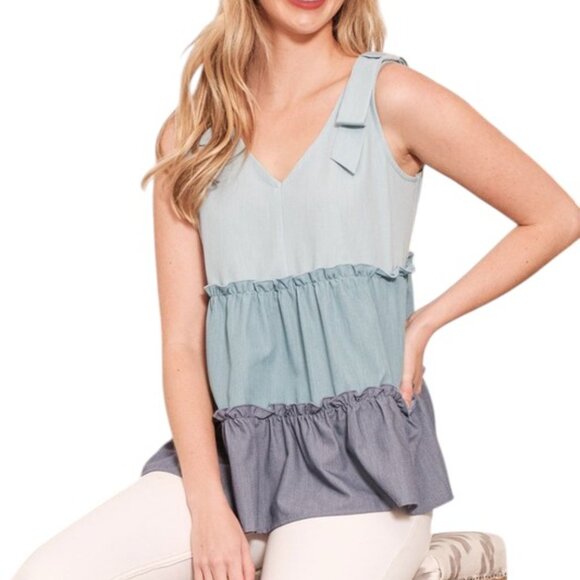 Color Block V-Neck Baby Doll Sleeveless Top & Plus Size - Picture 5 of 9